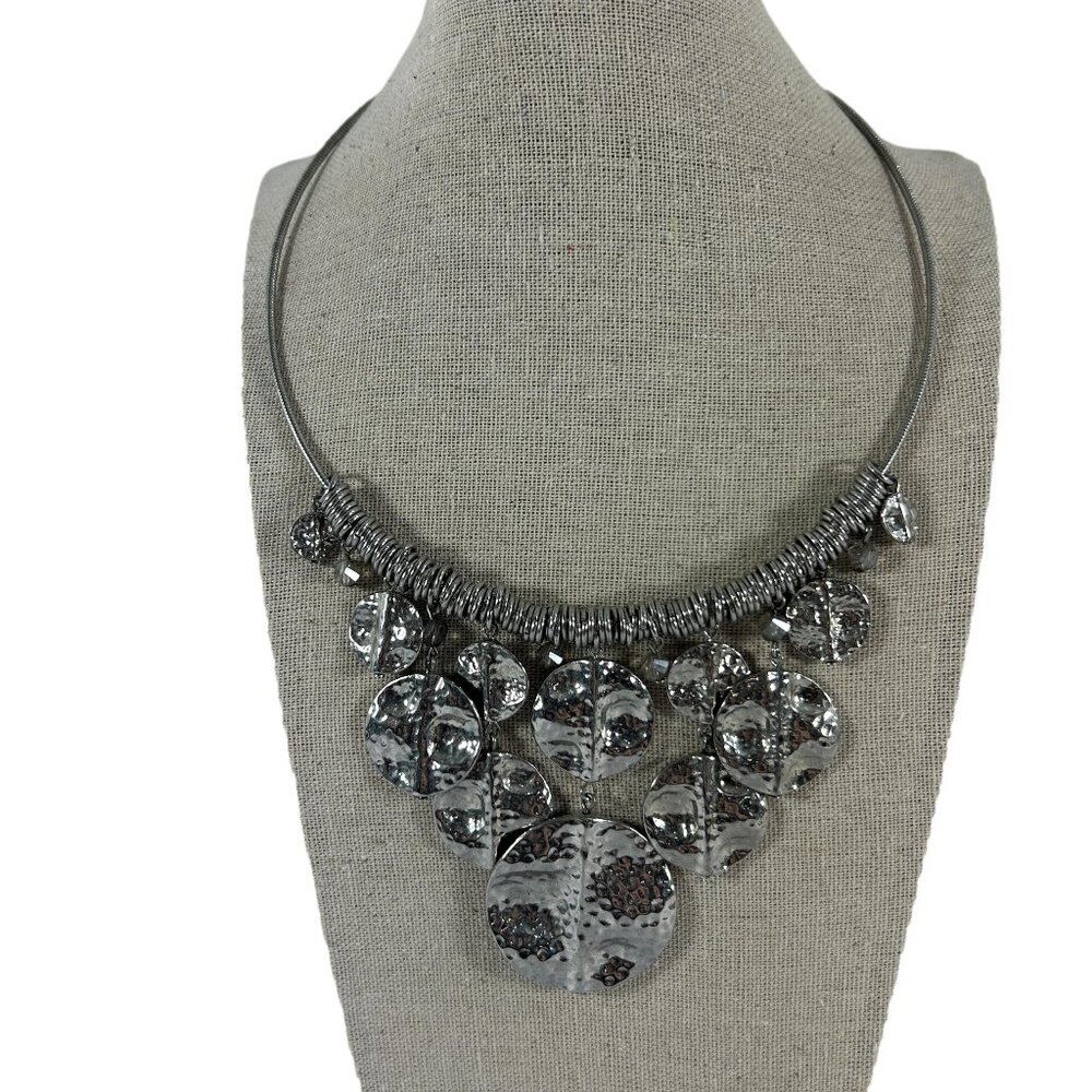 Premier Designs Choker Bib Necklace Silver Tone Graduated Hammered Discs